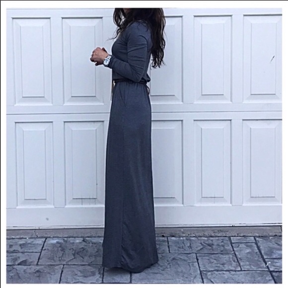 ✨LAST ONE ✨Red side pocket belted maxi dress - Picture 2 of 4